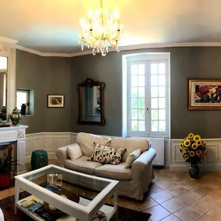 Le Chevalier Noir 4*