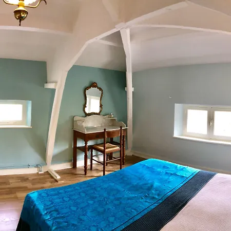 Le Chevalier Noir 4*