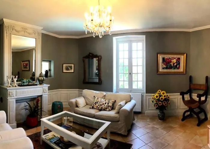 Le Chevalier Noir 4*