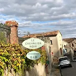 Le Chevalier Noir 4*