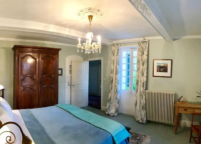 Le Chevalier Noir 4*