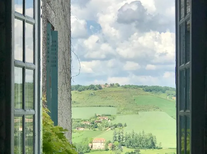 Le Chevalier Noir Frühstückspension 4*