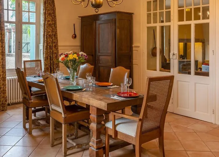 Le Chevalier Noir 4*