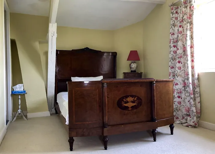 Frühstückspension Le Chevalier Noir 4*